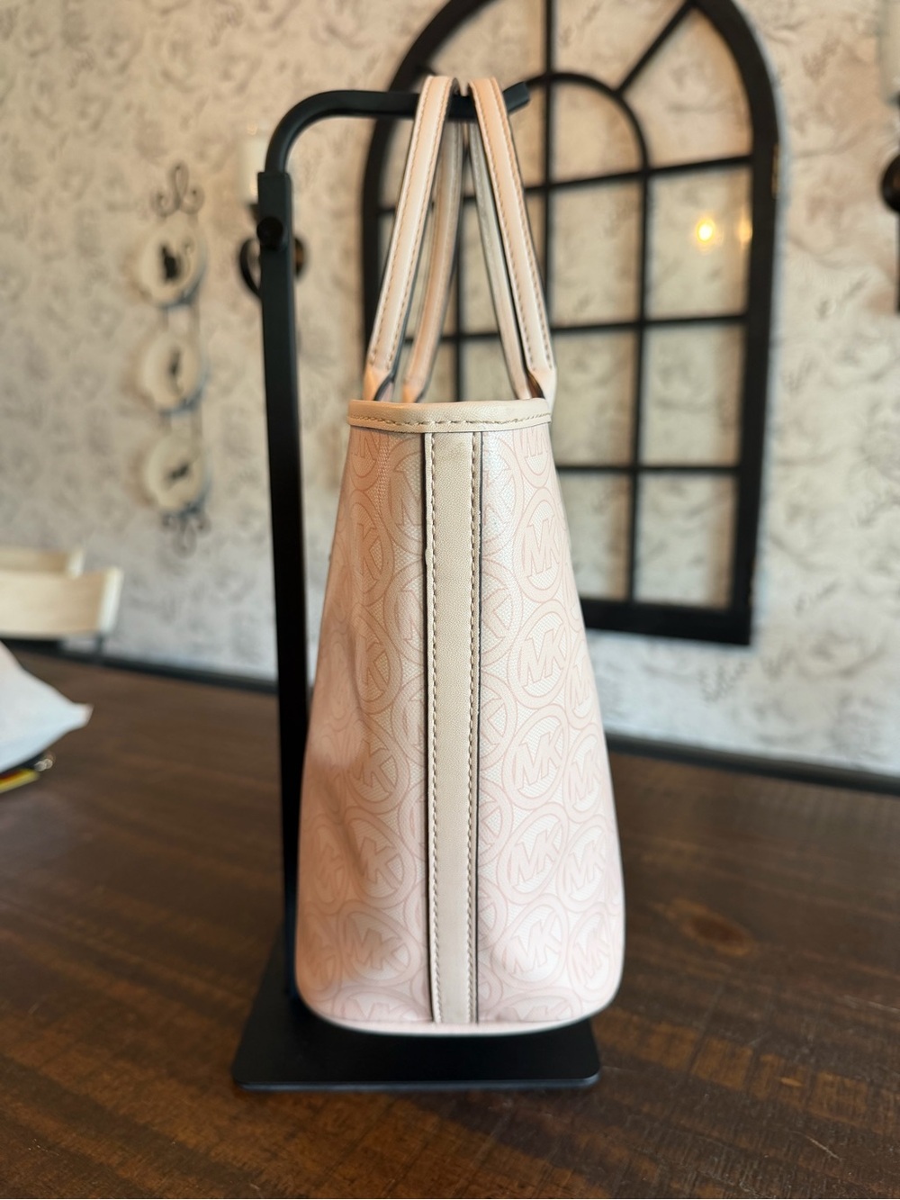 Michael Kors Pale Pink Signature Tote EUC. No call outs. - Picture 3 of 10